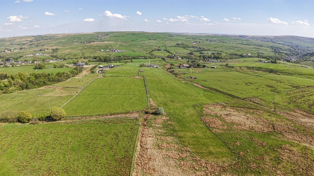 Property photo 2 of 66 Air Strip &amp; Land