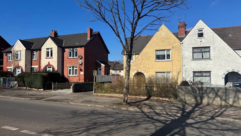 Property photo 1 of 3