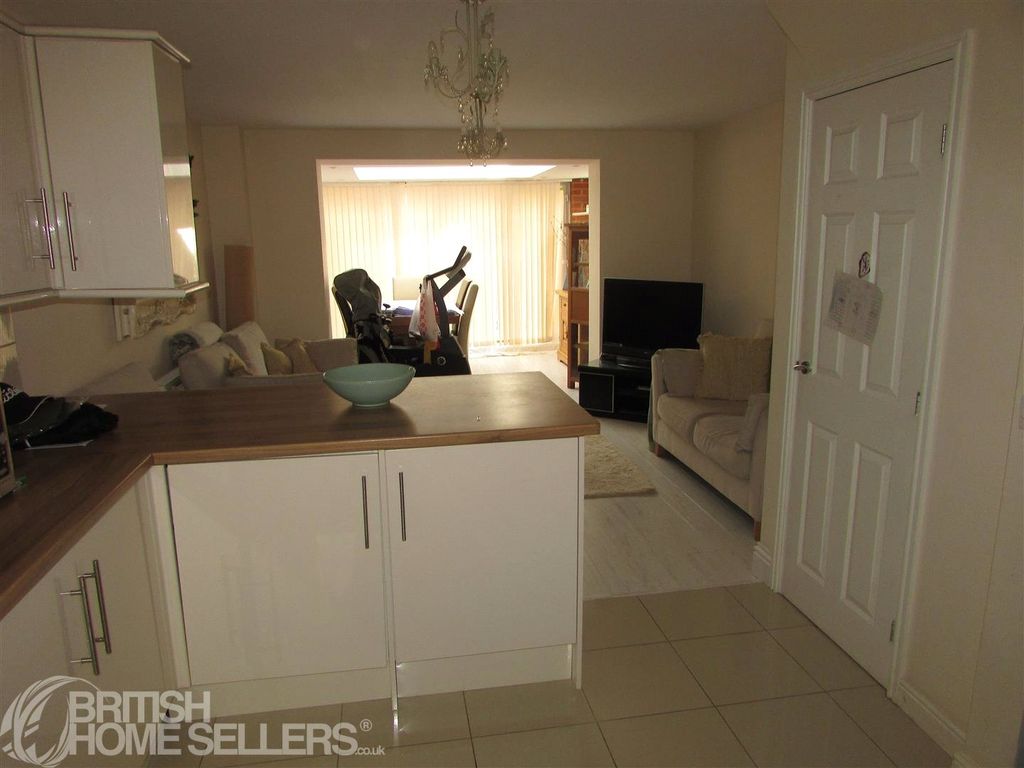 Property photo 3 of 15 Picture No. 07