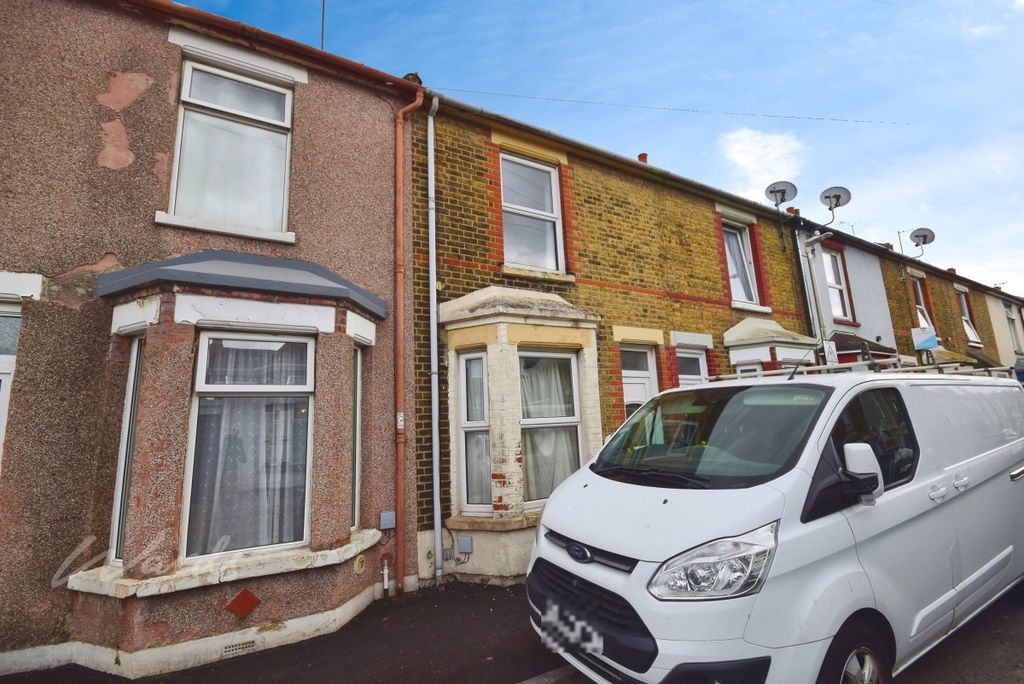 Property photo 2 of 9 Jefferson Front