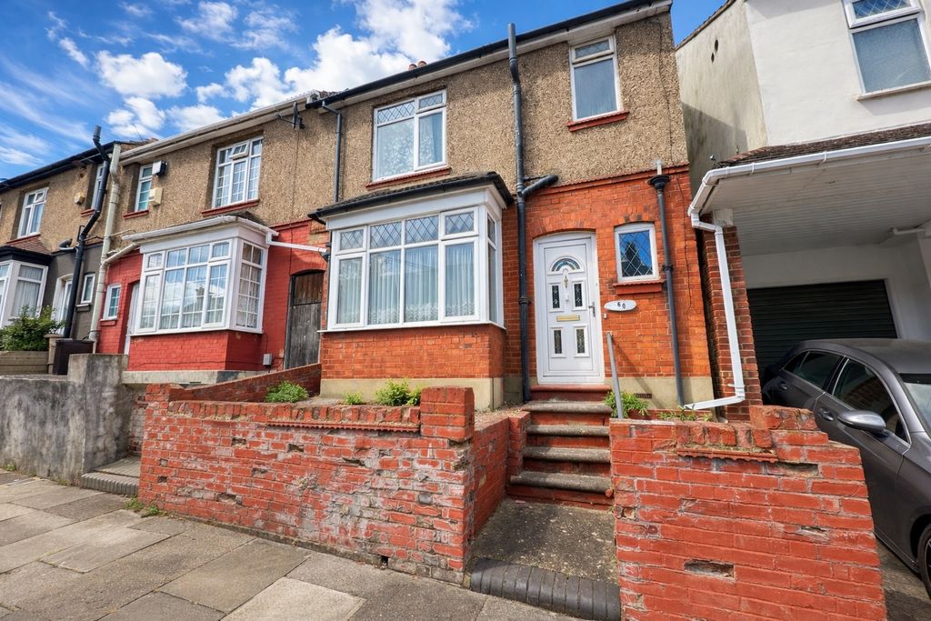 Property photo 1 of 9 5025950