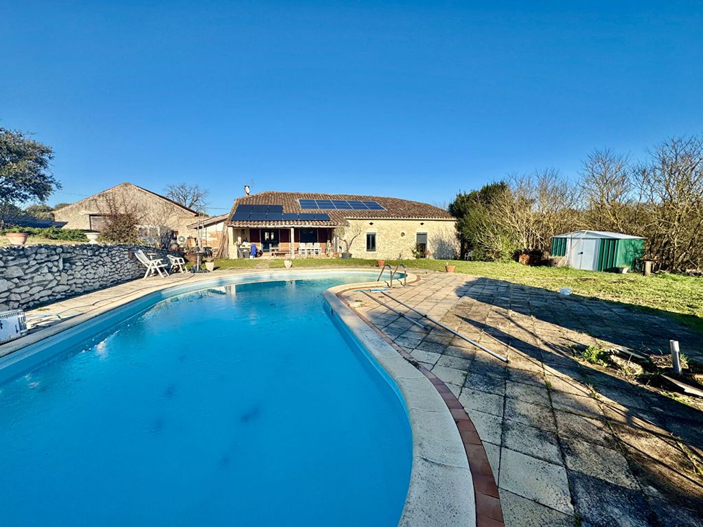 Property photo 2 of 7