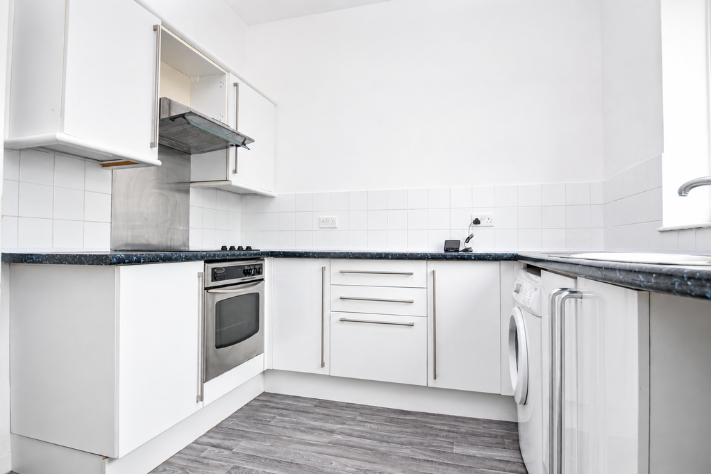 Property photo 1 of 7 cc71d404-996B-4F07-80De-972Fc4A49d64