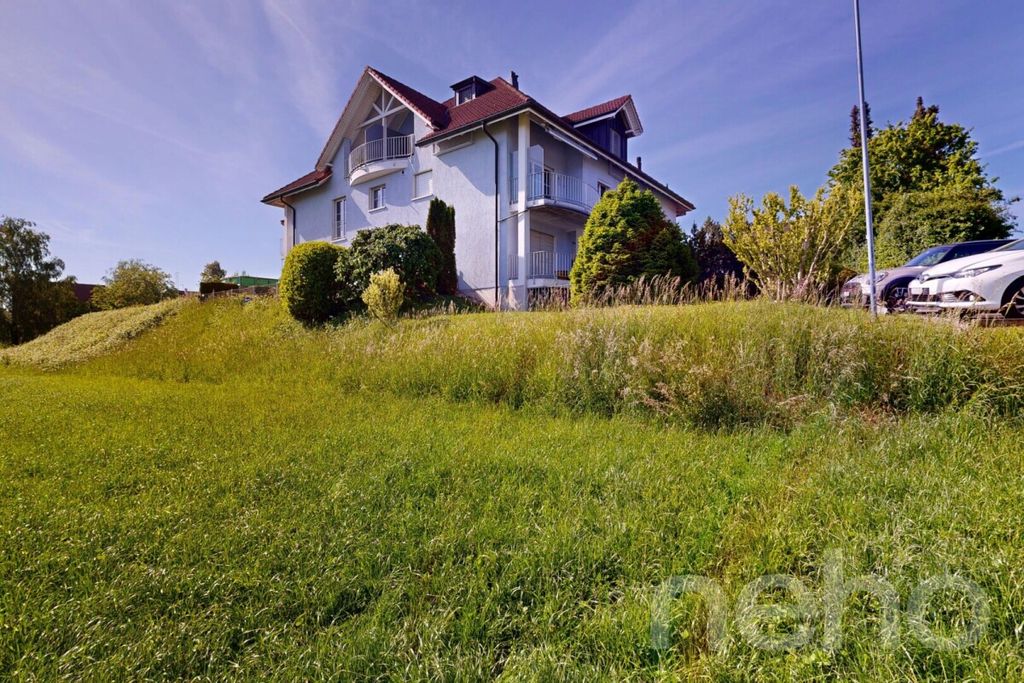 Property photo 2 of 13
