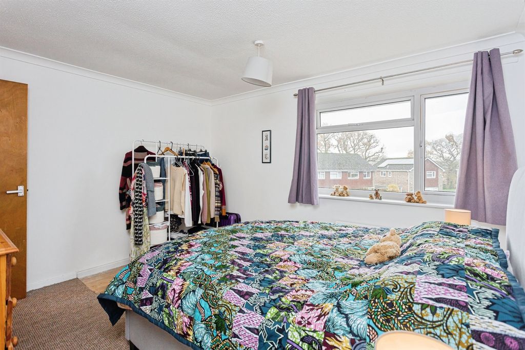 Property photo 3 of 16