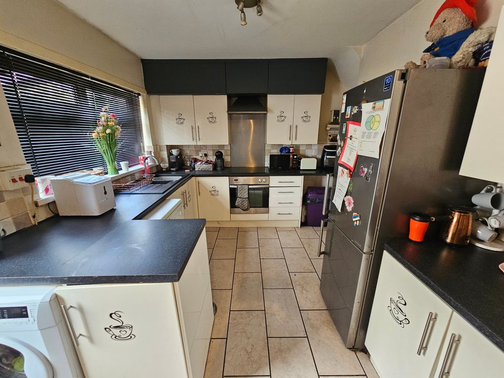 Additional image 6 of 3 bed end terrace house for saleClifton Close, Heywood OL10
