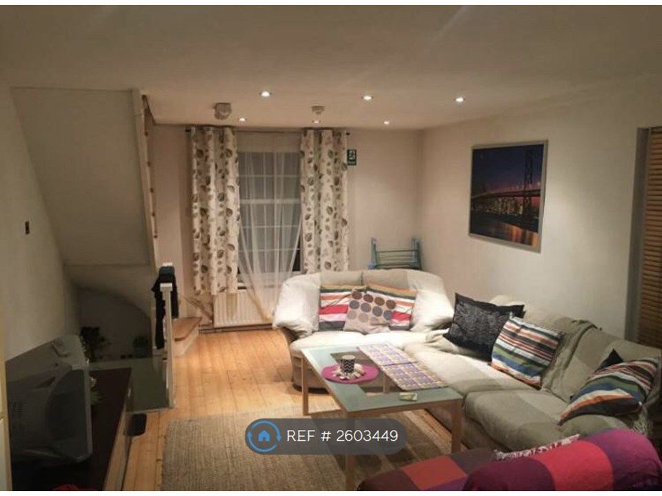 Property photo 1 of 4