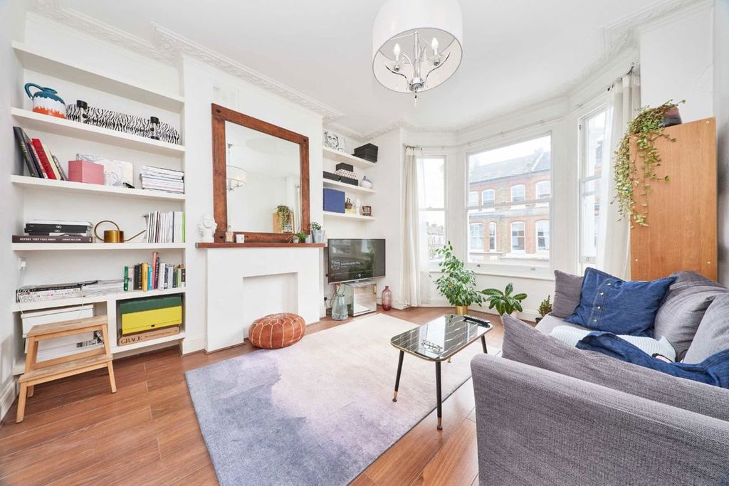 Property photo 2 of 7