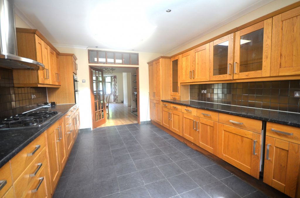 Property photo 2 of 10 Gallery