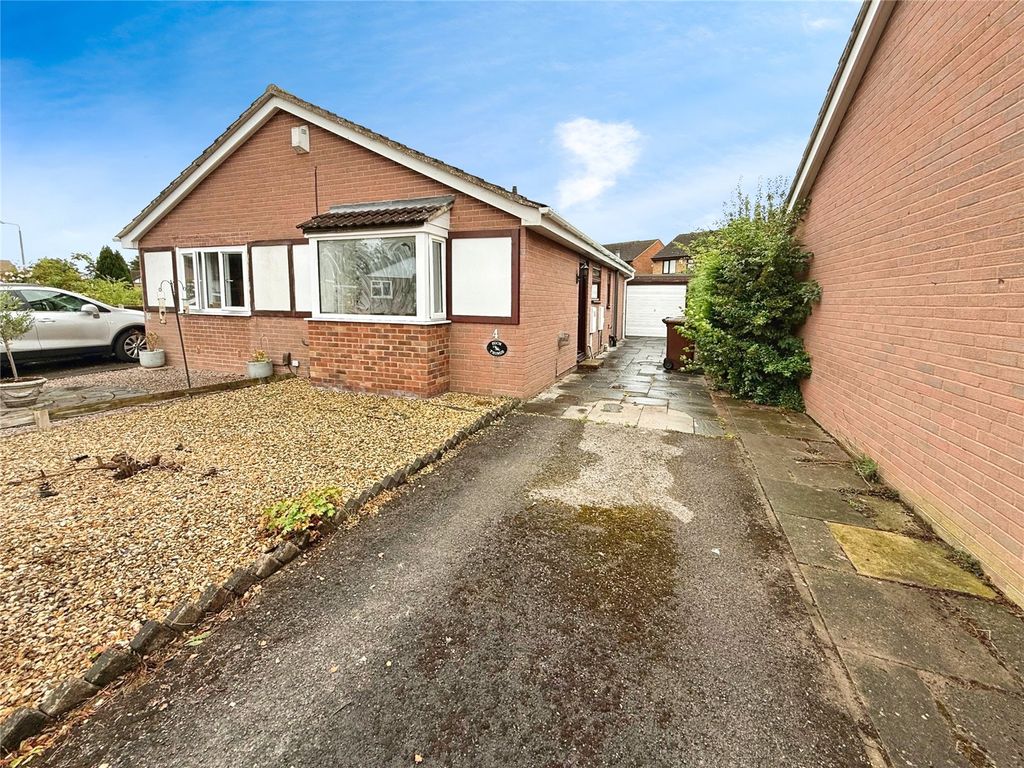 Property photo 1 of 9 Outside