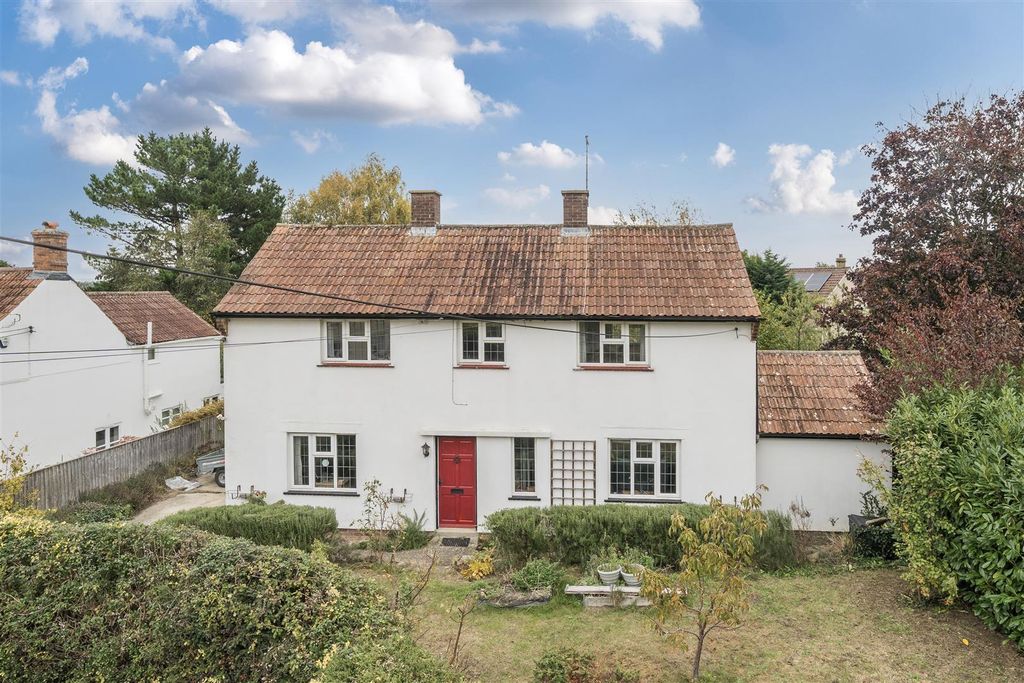 Property photo 1 of 14 Front