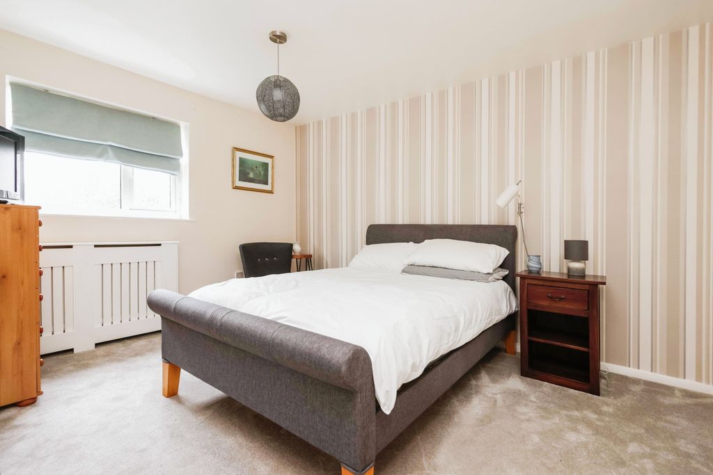 Property photo 3 of 11 Photography