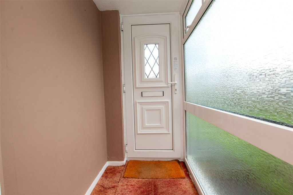 Property photo 2 of 25 Picture No. 23