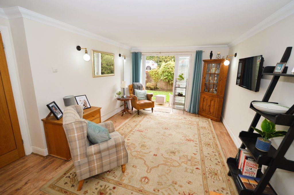 Property photo 2 of 17 Living Room