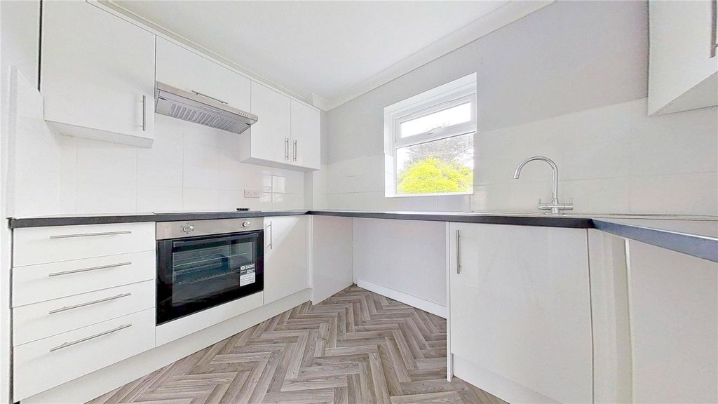 Property photo 3 of 9 Picture No. 04