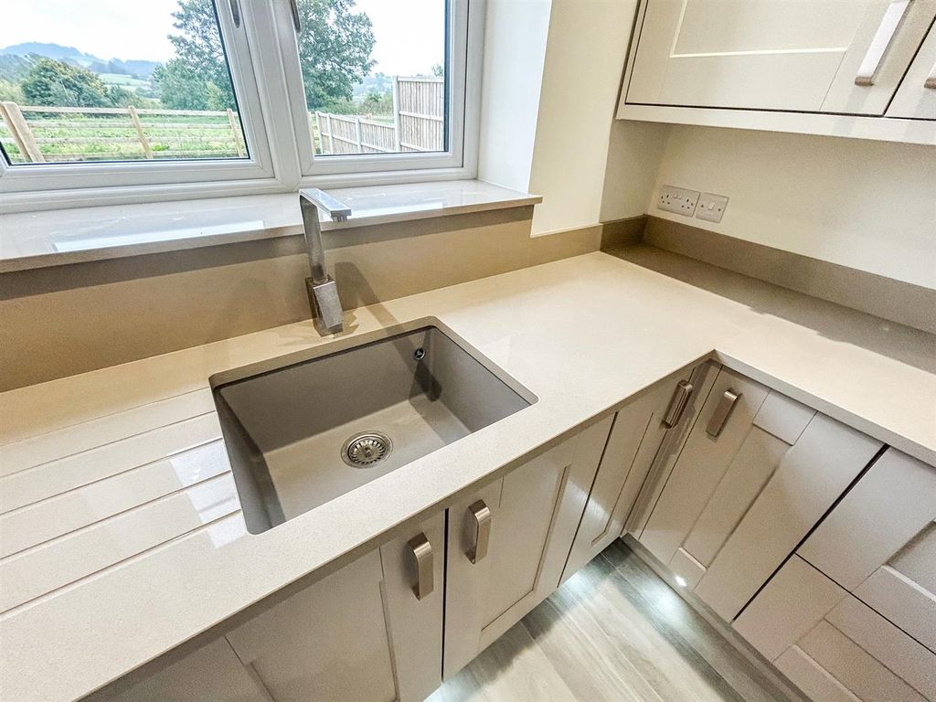 Additional image 16 of 4 bed detached house for saleBreidden View, Llansantffraid SY22