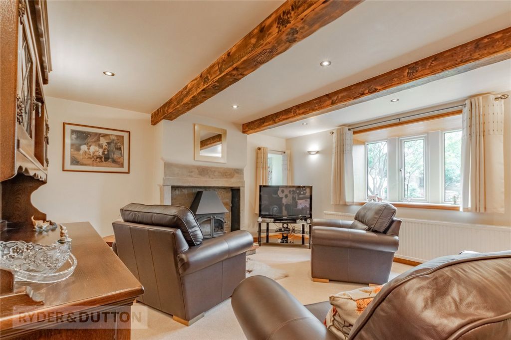 Property photo 3 of 38 Picture No. 20