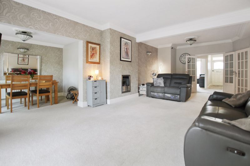 Property photo 2 of 18 Photo 9