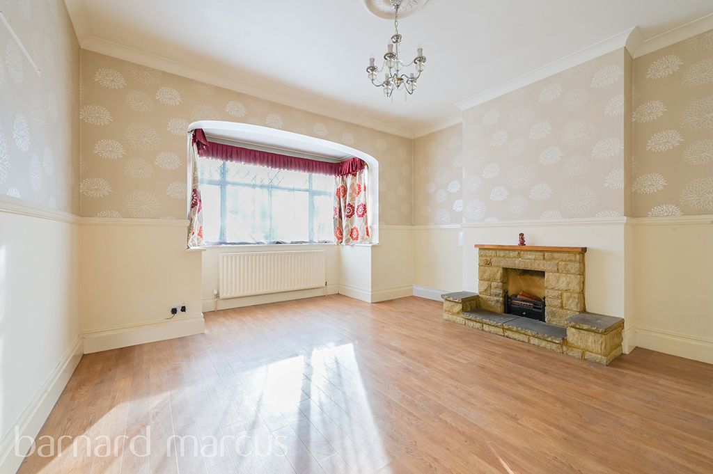 Property photo 3 of 11 Reception Room