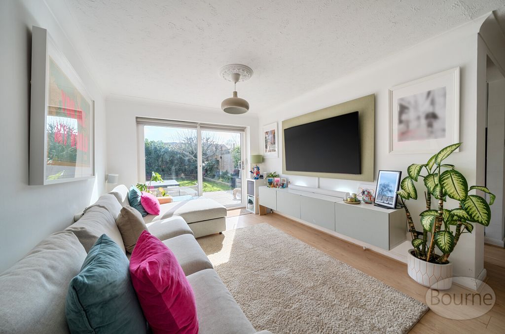 Property photo 2 of 14 Efa894A7-3Fdb-420...