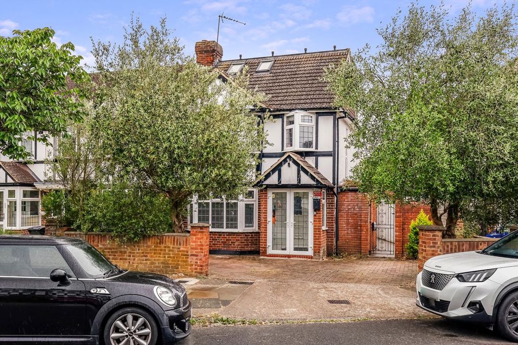 Property photo 1 of 10