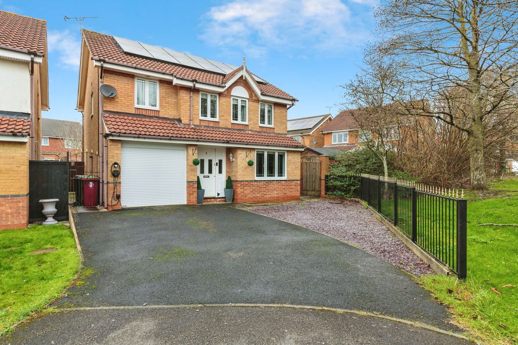 Property photo 1 of 15