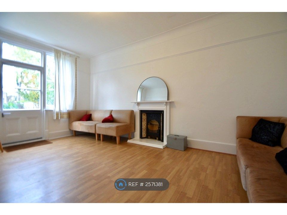 Property photo 1 of 27