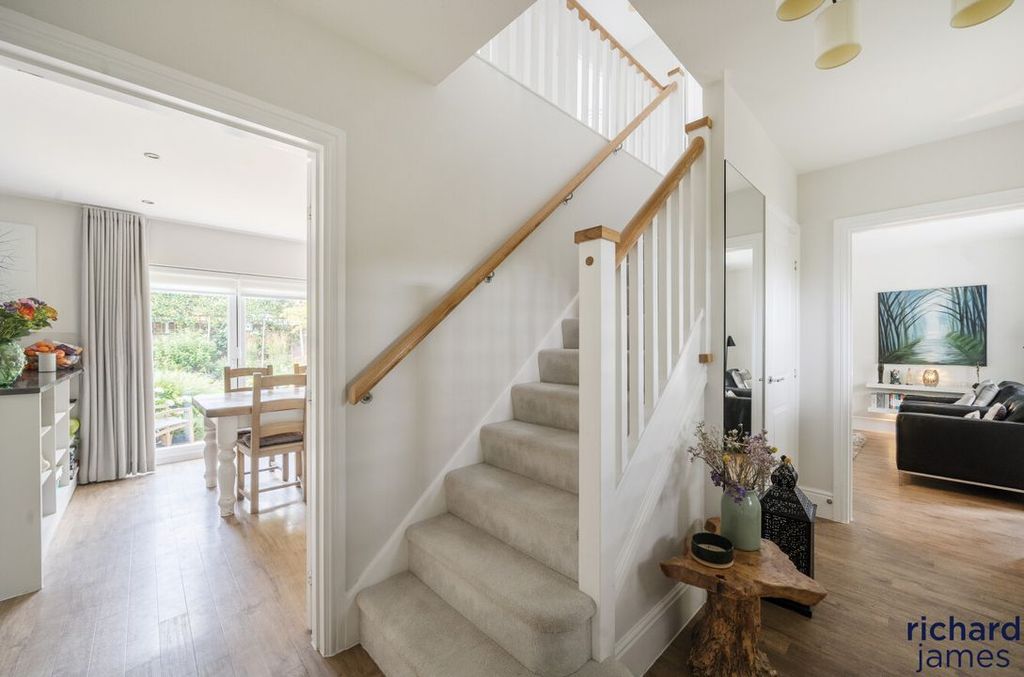 Property photo 3 of 24 40Ebc65B202c44E5970582864F4583B6