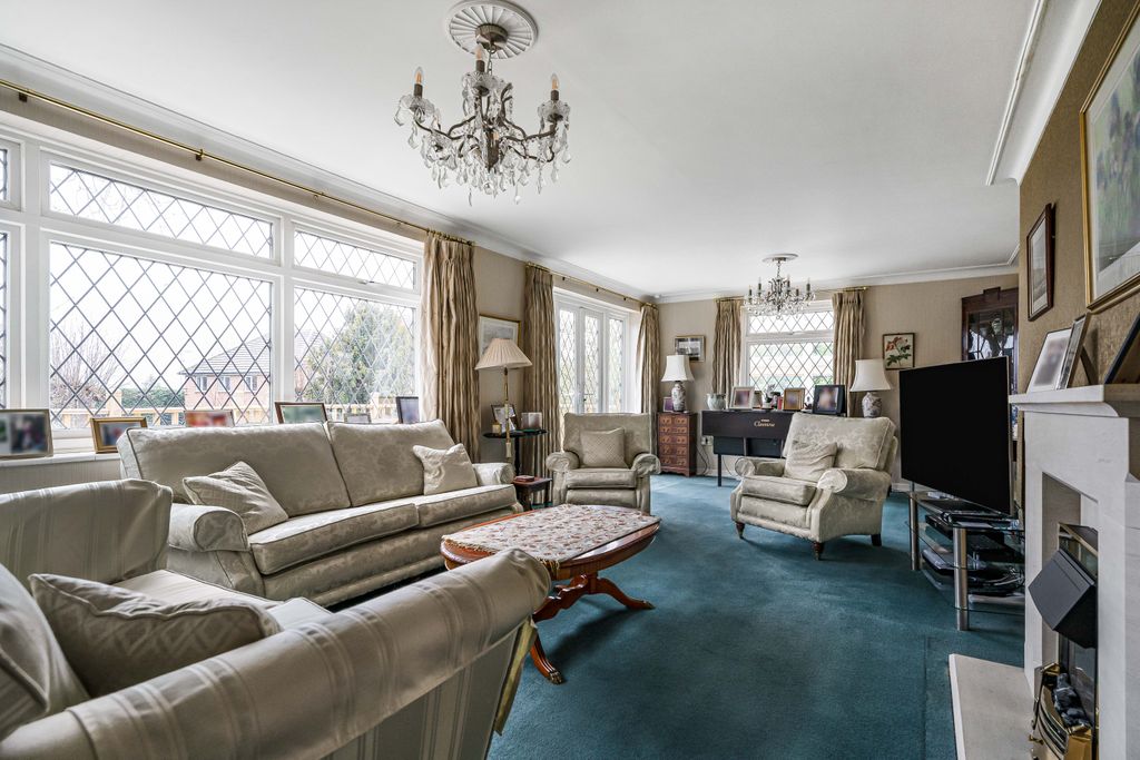 Additional image 7 of 4 bed detached house for saleRidgemount Gardens, Enfield EN2