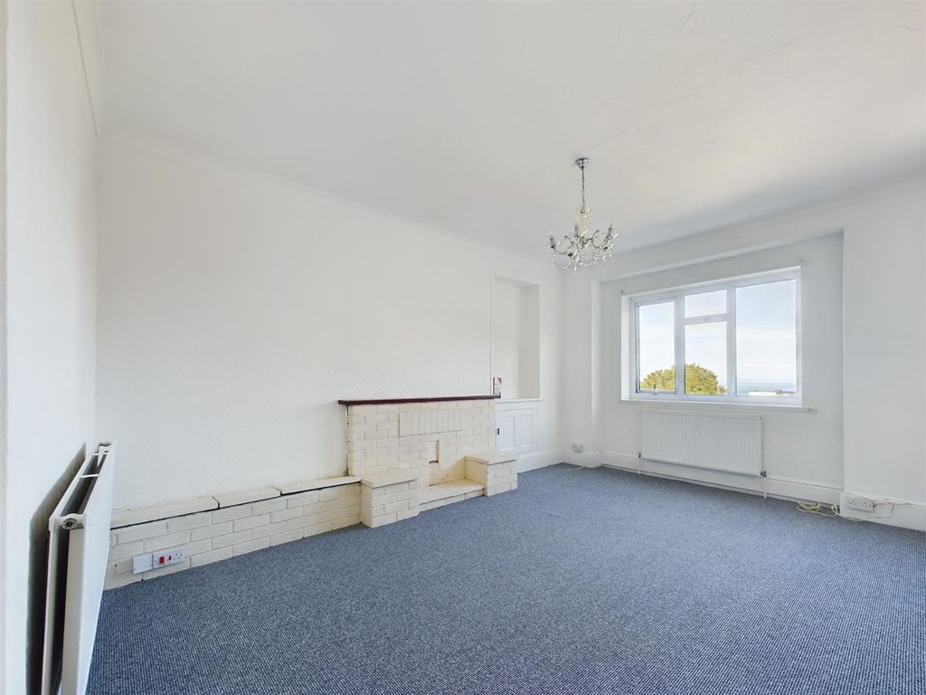 Property photo 3 of 7 Cam01381G0-Pr0160-Still001.Jpg