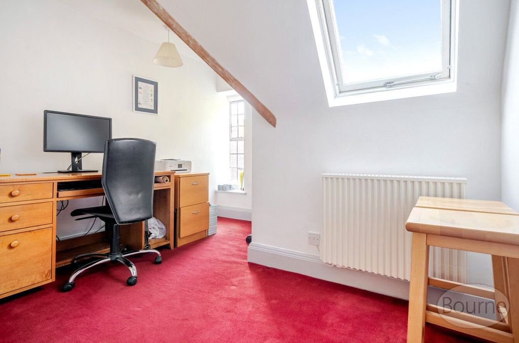 Additional image 7 of 3 bed flat for saleHawkley, Liss, Hampshire GU33