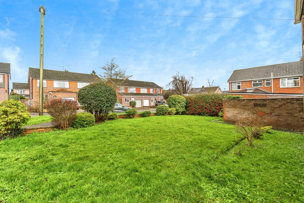 Property photo 2 of 15