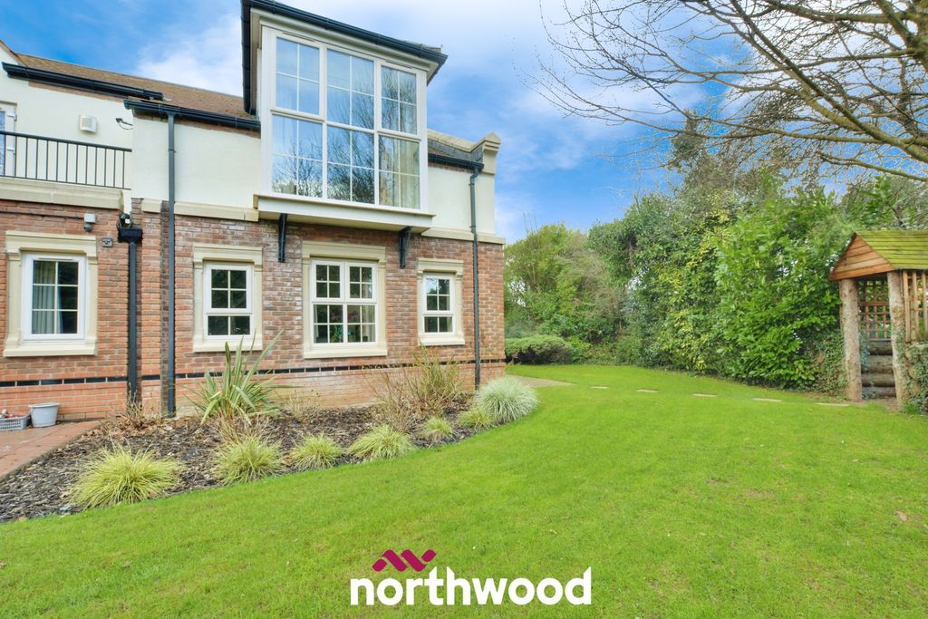 Property photo 3 of 21