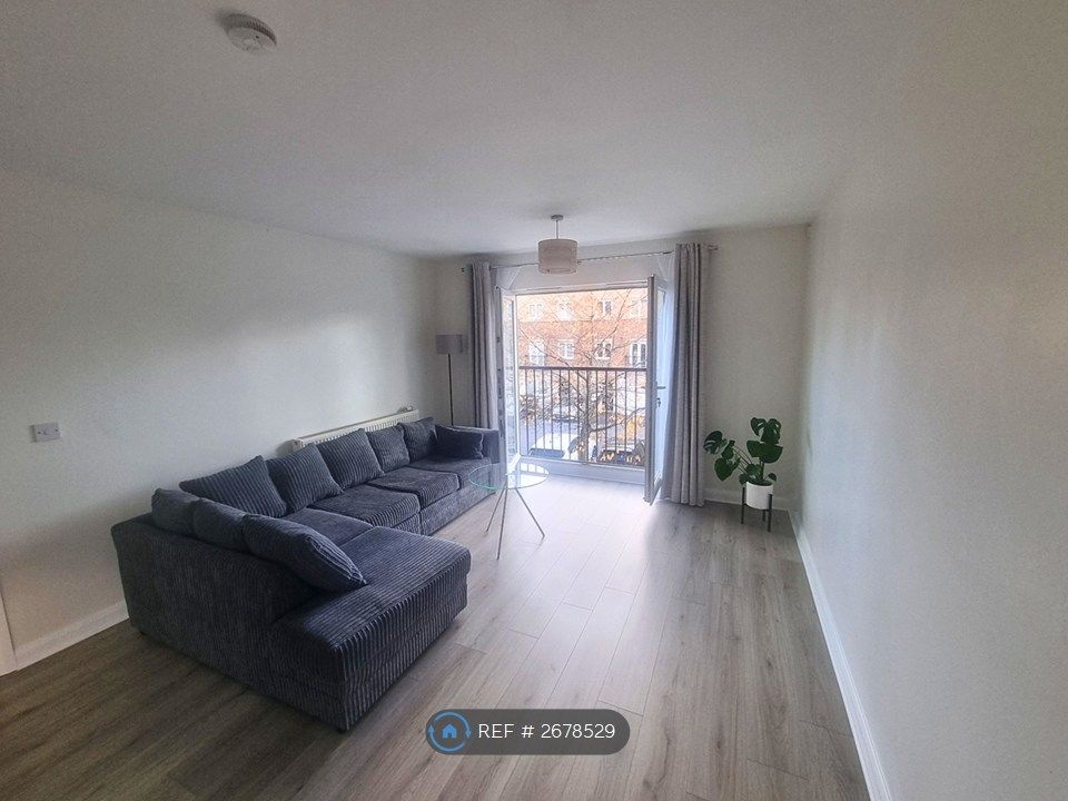 Property photo 1 of 7 Lounge