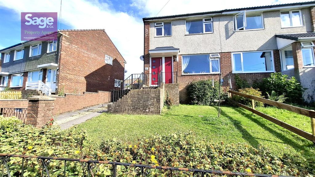 Property photo 1 of 29