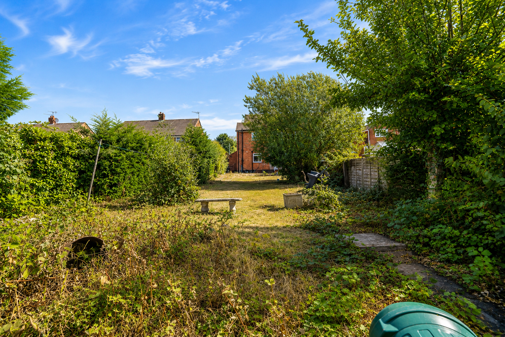 Property photo 3 of 15 Garden