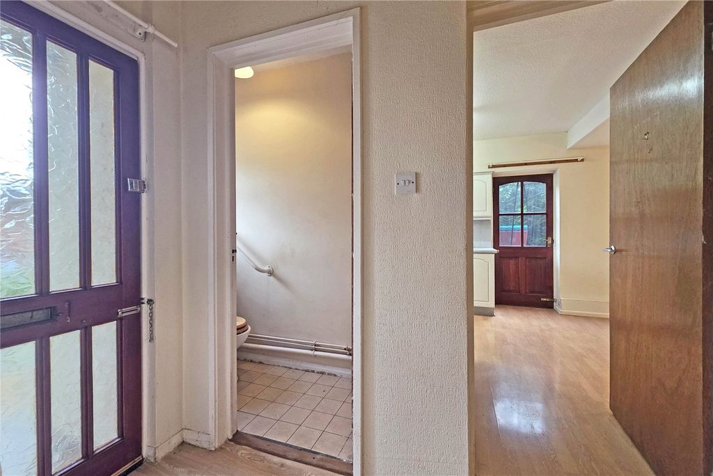 Property photo 2 of 16 Picture No. 09
