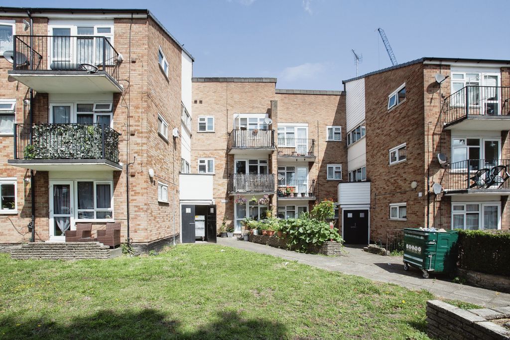 Property photo 1 of 10 0B2685Ed-A52F-ee11-B