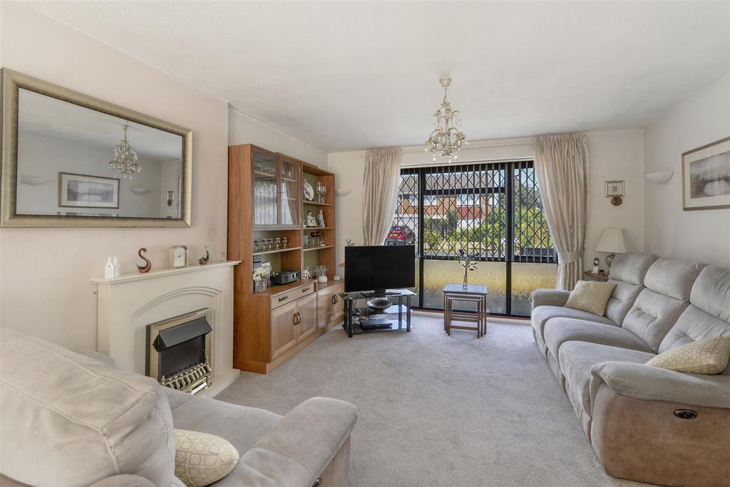 Property photo 1 of 19 1Eastwell08.Jpg