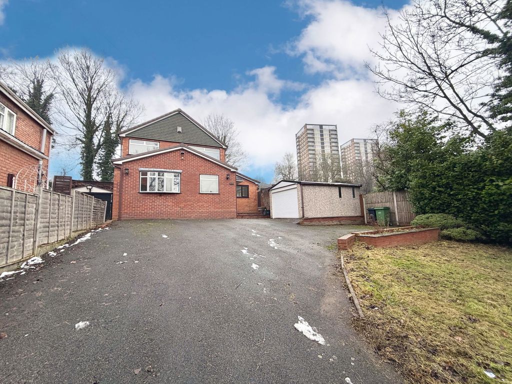 Property photo 1 of 21