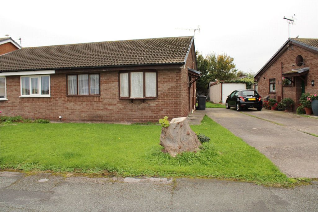 Property photo 1 of 12 Front