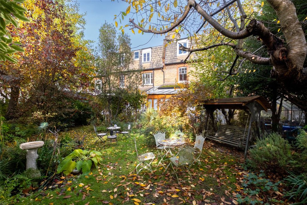 Property photo 3 of 7 Picture No. 19