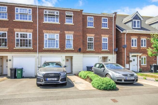 Property photo 1 of 12 Exterior