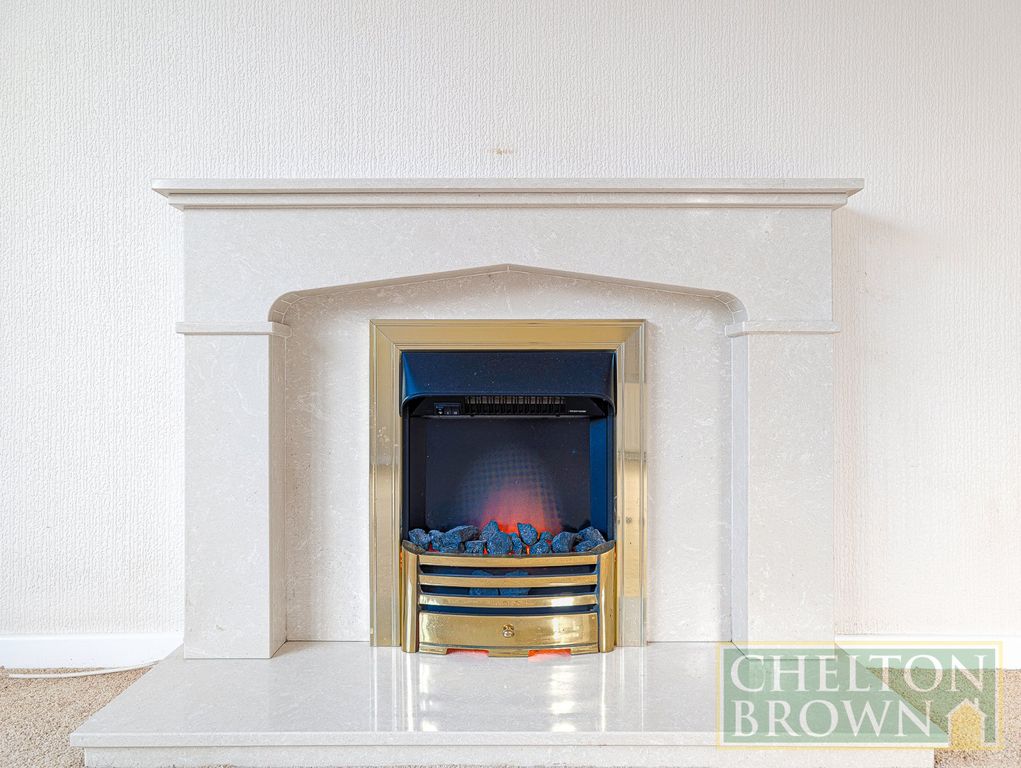 Property photo 2 of 51 Living & Dining Room