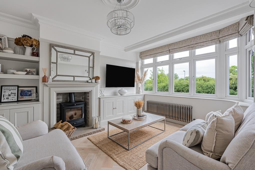 Property photo 3 of 49 2_80761.Jpg