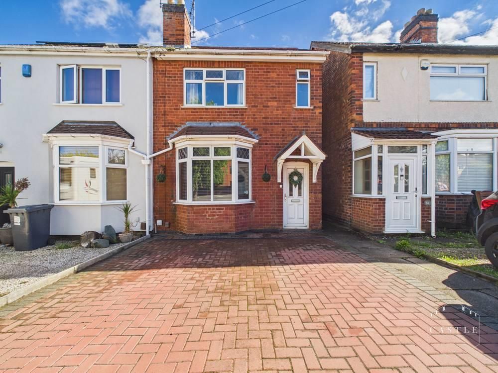 Property photo 1 of 12 Outside