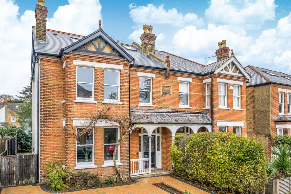 Property photo 1 of 25 1395785-20-695Ff9...