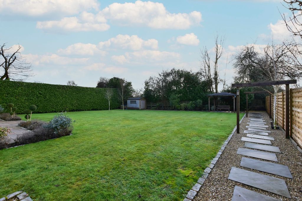 Property photo 3 of 45