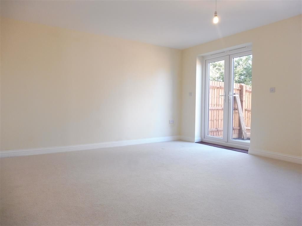 Property photo 3 of 9 Image