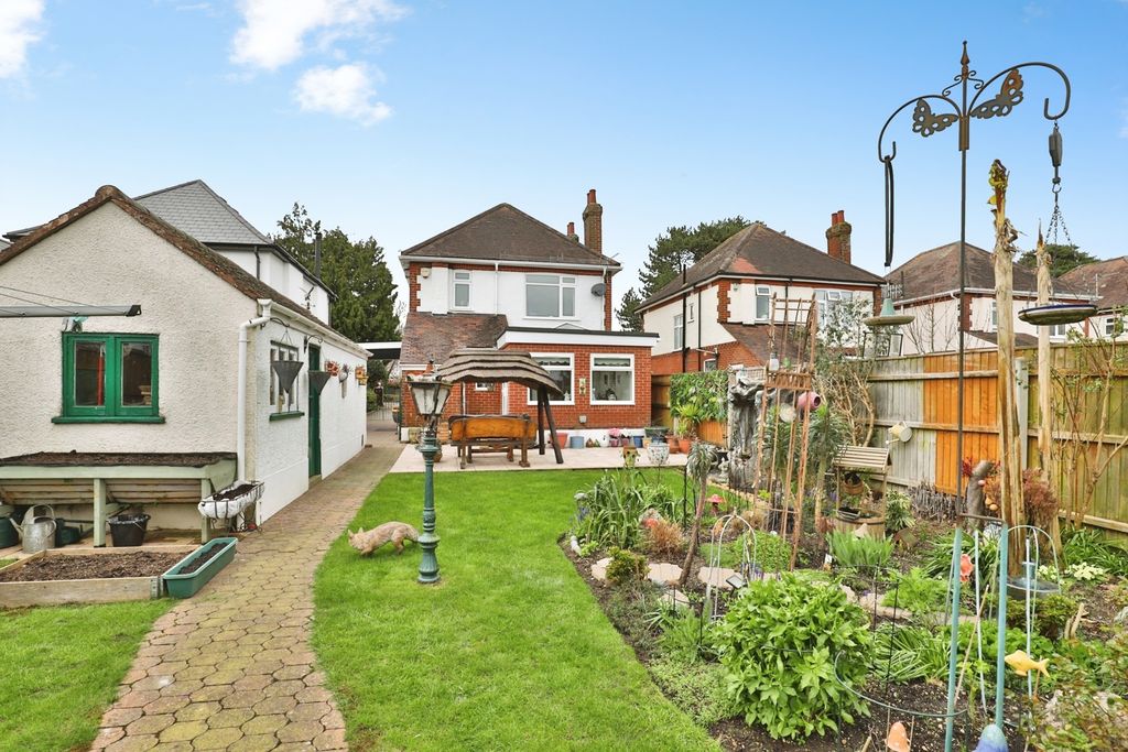 Property photo 3 of 20 Pbox-Img.Jpg